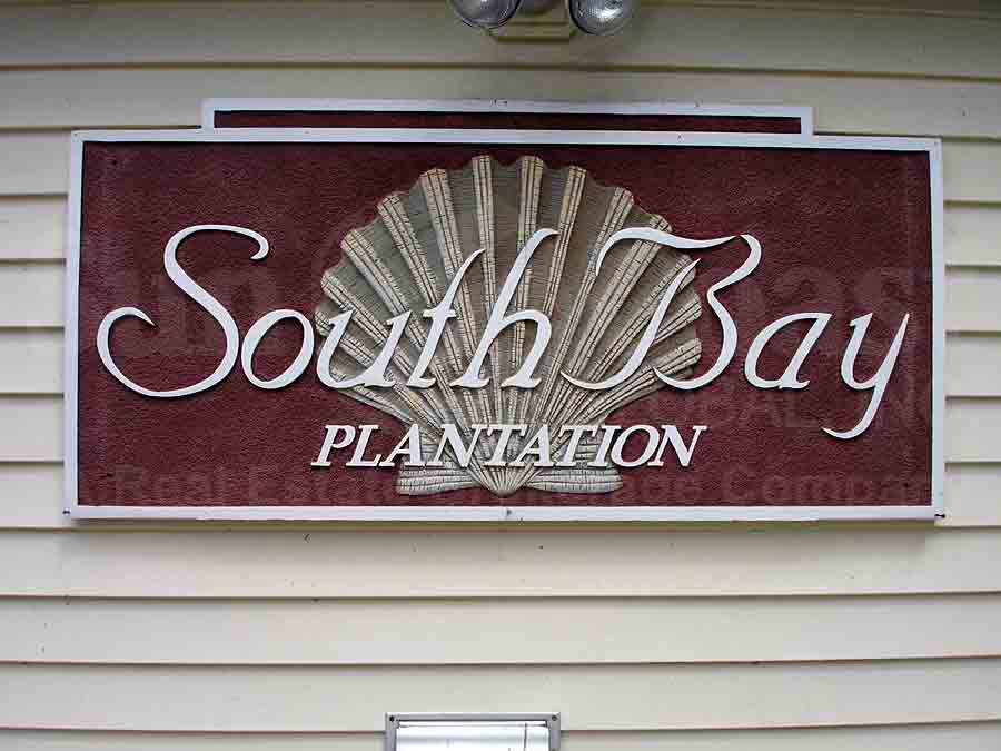 SOUTH BAY PLANTATION Signage